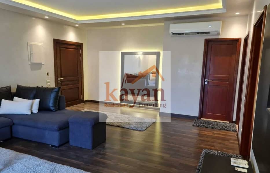 15 e35c15a0-99db-4b54-b3a3-95fcec69683d. jpg