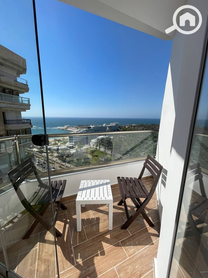 6 f3641ce7-51f2-454e-aa43-24977110a948. jpg