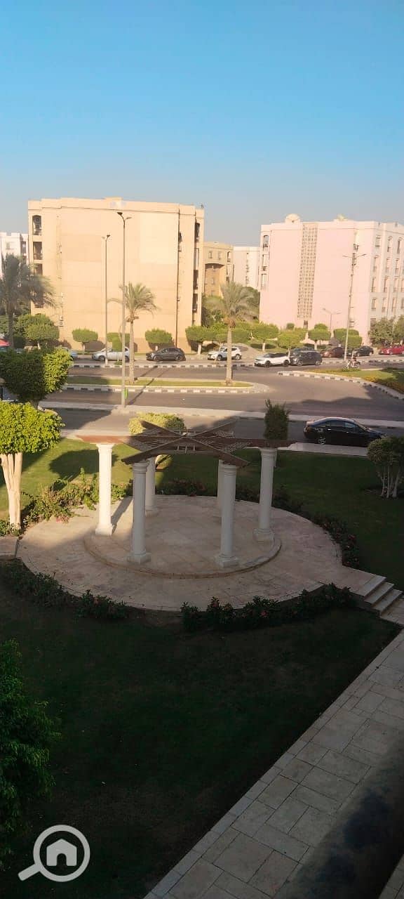 2 b89a1c00-1929-4de2-9969-f39fdf7e79fb. jpeg