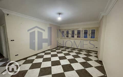 شقة 3 غرف نوم للايجار في سموحة، الإسكندرية - 1. jpg