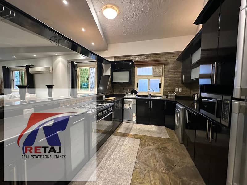 12 WhatsApp Image 2025-12-14 at 16.52. 27 (1). jpeg