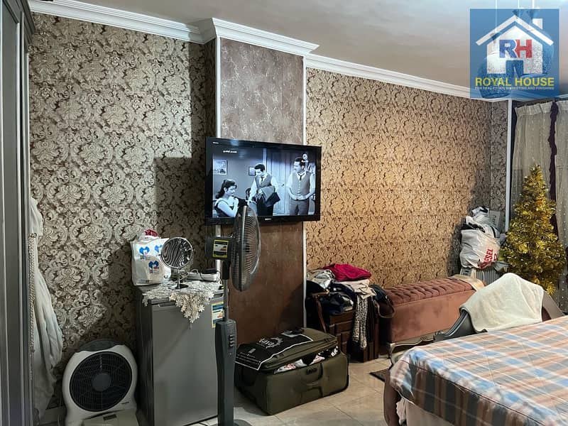 12 a0884fe9-c904-4a9e-bc1d-c2aca8f3eda2. jpg