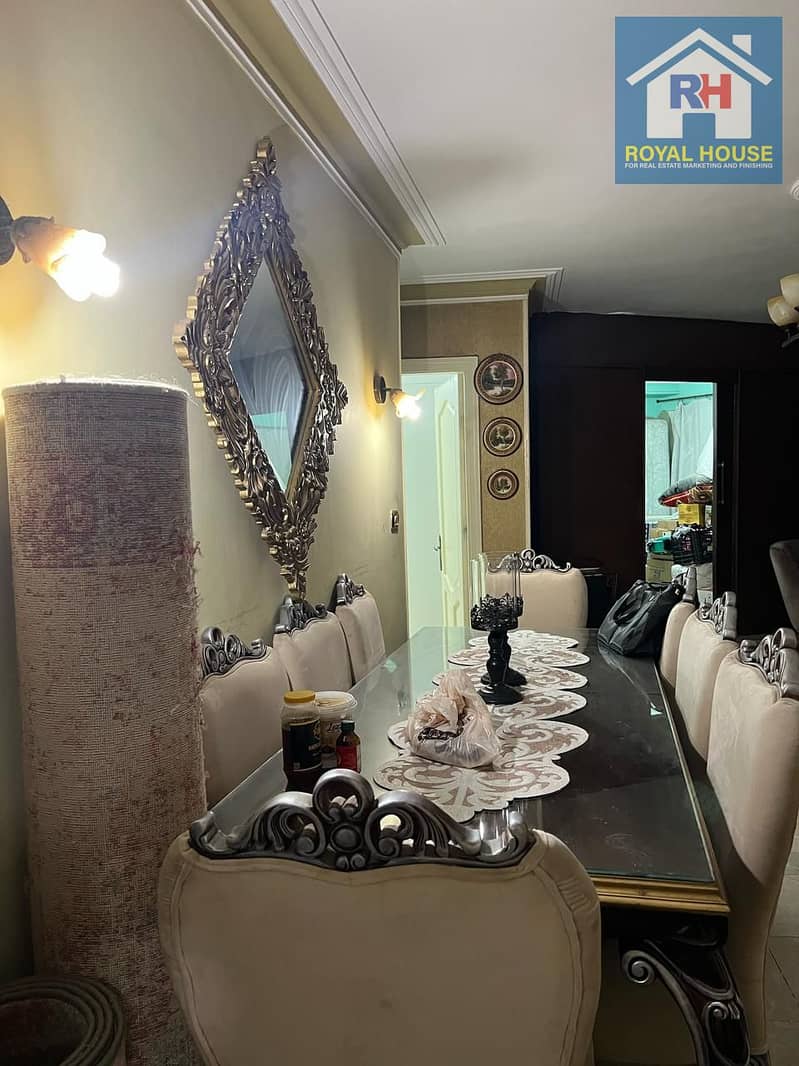 14 b8282ef3-328e-4658-b004-fba9f8b30773. jpg