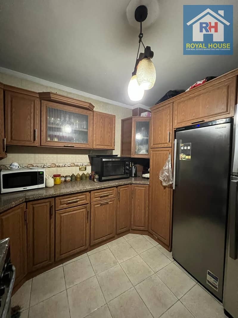 20 15615453-2b3d-4f2e-be17-abd1b7709308. jpg