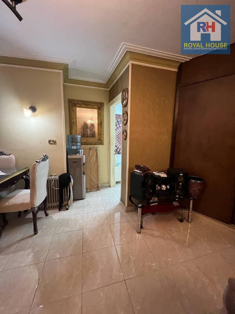 23 c62f68b0-147e-4e6a-b201-df1a85b6ddbf. jpg