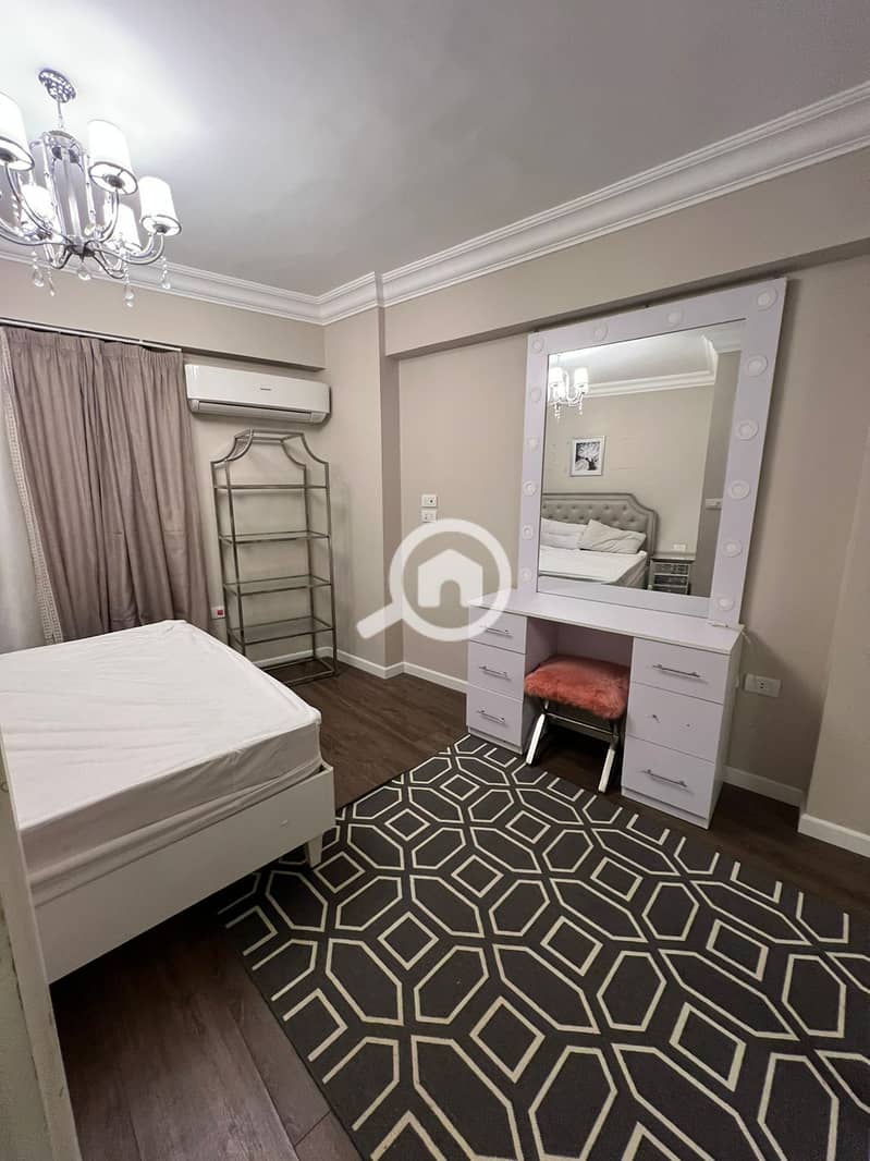 3 0f2011f2-ec1f-4486-95e6-882efce63d50. jpeg