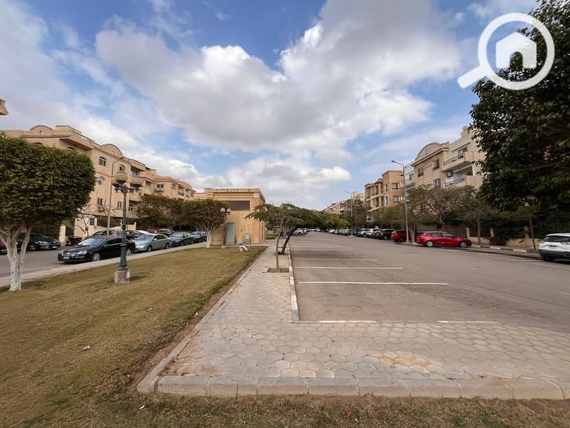 9 8fa9bedd-46ec-46ed-ba01-ea109db0bd81. jpeg