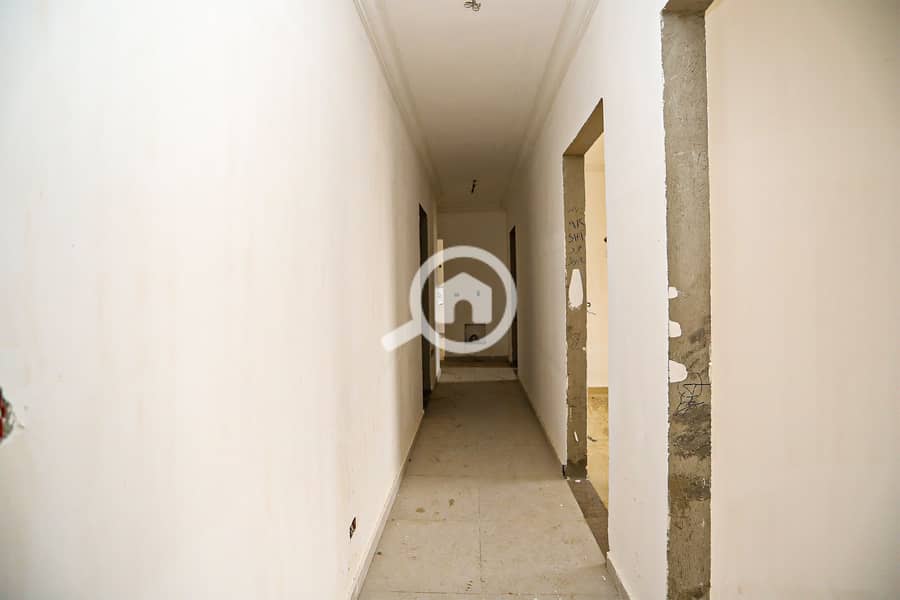 6 Untitled-1_0005_IMG_2410. jpg