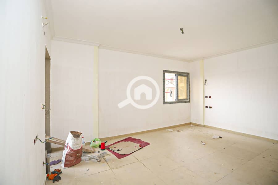 9 Untitled-1_0008_IMG_2407. jpg