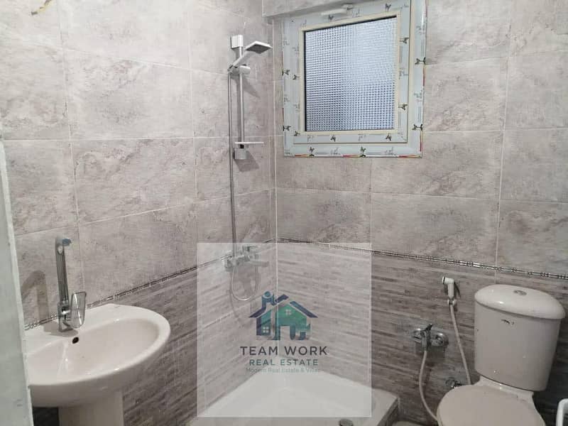 4 1ff9ef8e-505e-44f1-b74f-5478dc92dba9. jpg