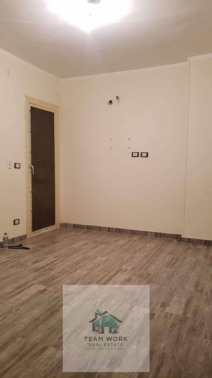 9 d3f00a19-a3f7-4cc1-b310-abe3e5821d54. jpg