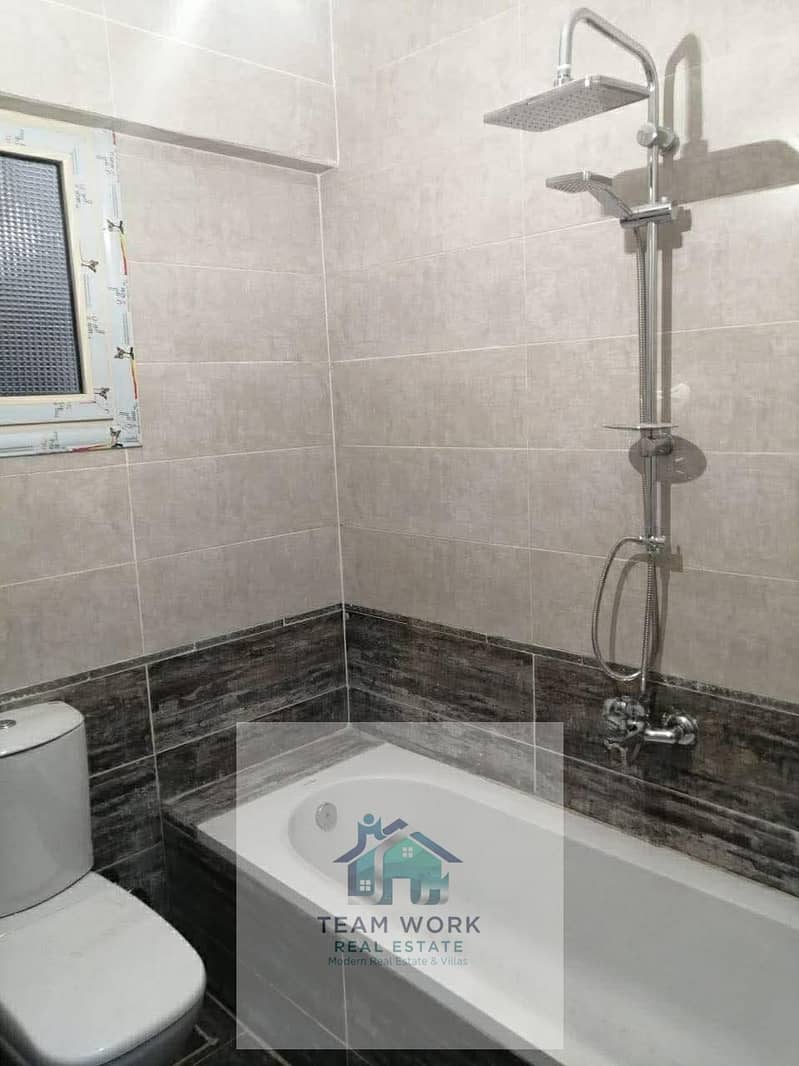 12 65ba7371-fdb2-4fab-823d-a96e467def66. jpg