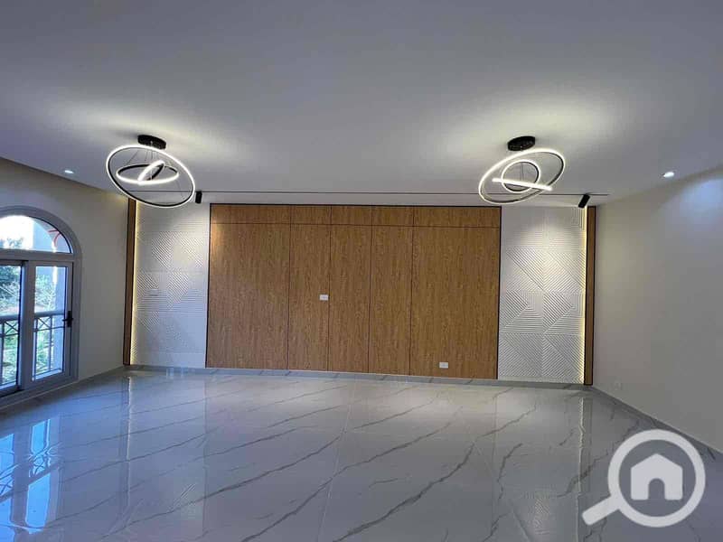 11 92efabfc-52a1-4d6b-af96-2cd430b84656. jpg