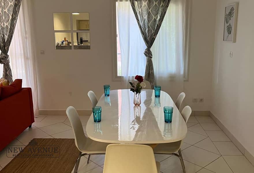 7 54dd7d2a-f214-4ded-9fcd-875a8b1a61a2. jpg