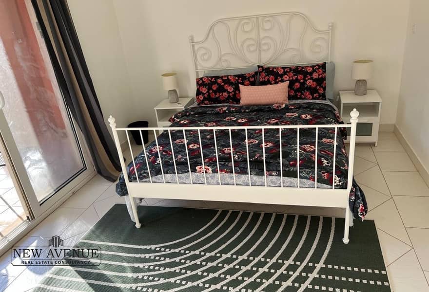 12 d3b7165f-3317-4de7-9054-194c0d5e03a5. jpg