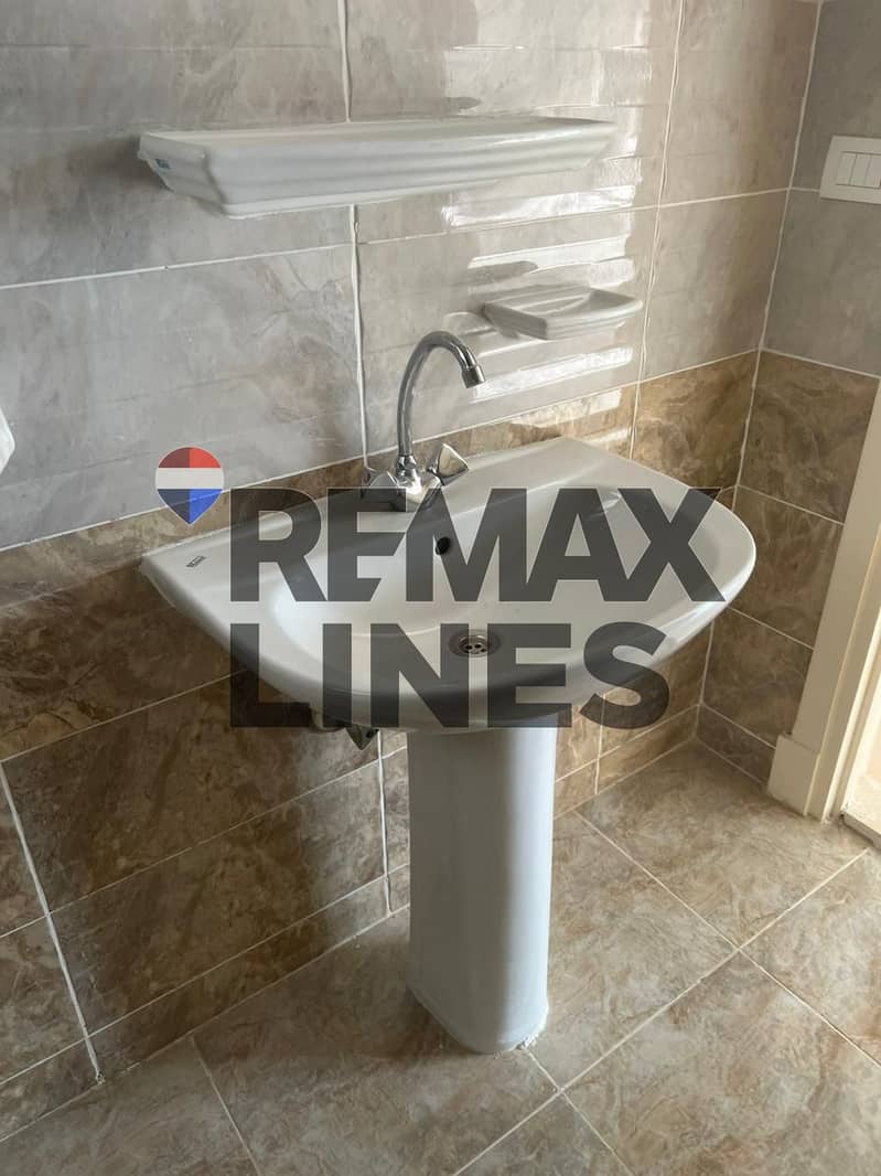 5 WhatsApp Image 2025-12-14 at 5.04. 14 PM. jpeg