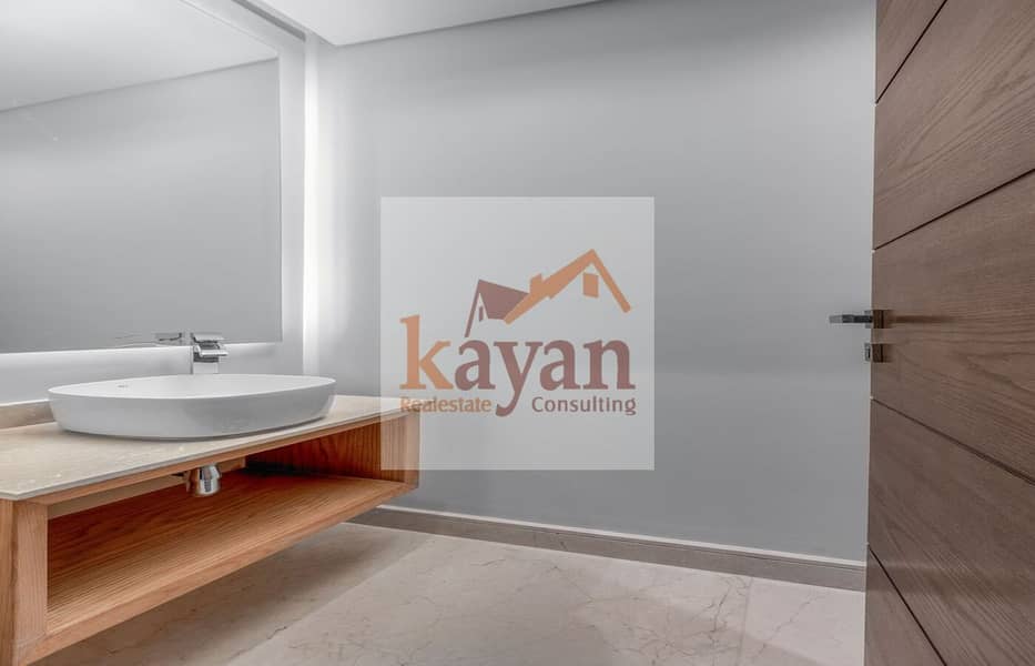 11 WhatsApp Image 2025-12-14 at 16.11. 08 (4). jpeg