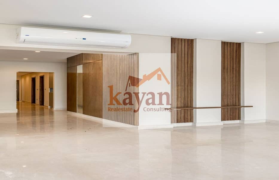 13 WhatsApp Image 2025-12-14 at 16.11. 09 (1). jpeg