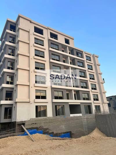 3 Bedroom Flat for Sale in New Cairo, Cairo - 95d2ba15-cf46-49b9-bfa6-d72ab9428432. jpeg 3 Bedroom Flat for Sale in New Cairo, Cairo - 95d2ba15-cf46-49b9-bfa6-d72ab9428432. jpeg