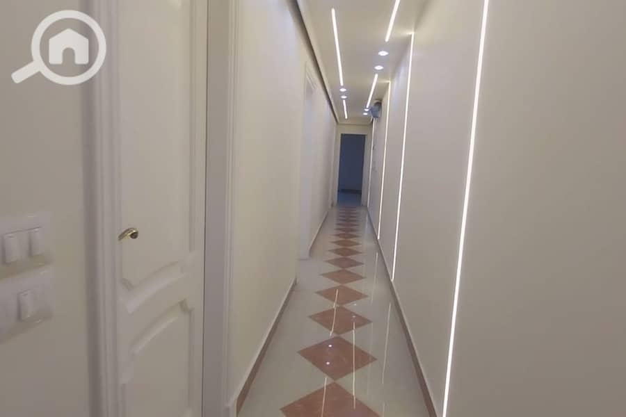 4 Untitled-3_0002_WhatsApp Image 2025-12-10 at 4.32. 12 PM. jpg