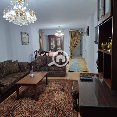 شقة 3 غرف نوم للايجار في سموحة، الإسكندرية - Untitled-2-Recovered_0004_WhatsApp Image 2025-12-10 at 7.38. 02 PM (2). jpg