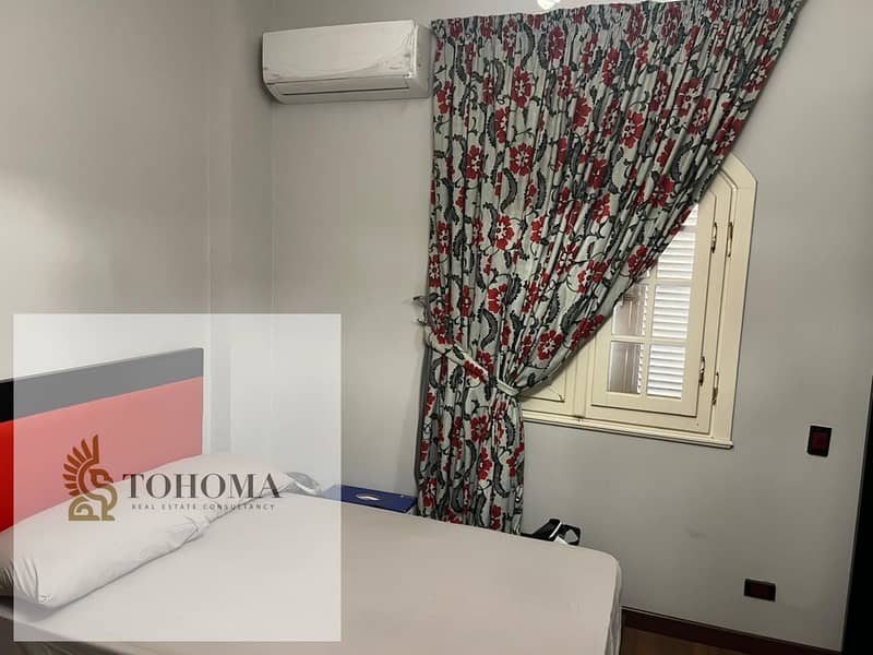 2 4c041289-ae2a-44e9-b2d7-cb300c0b750a. jpg