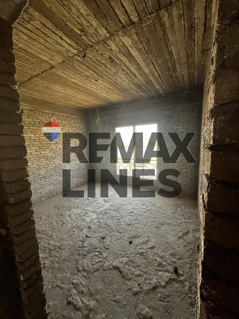 8 WhatsApp Image 2025-12-14 at 17.07. 21. jpeg