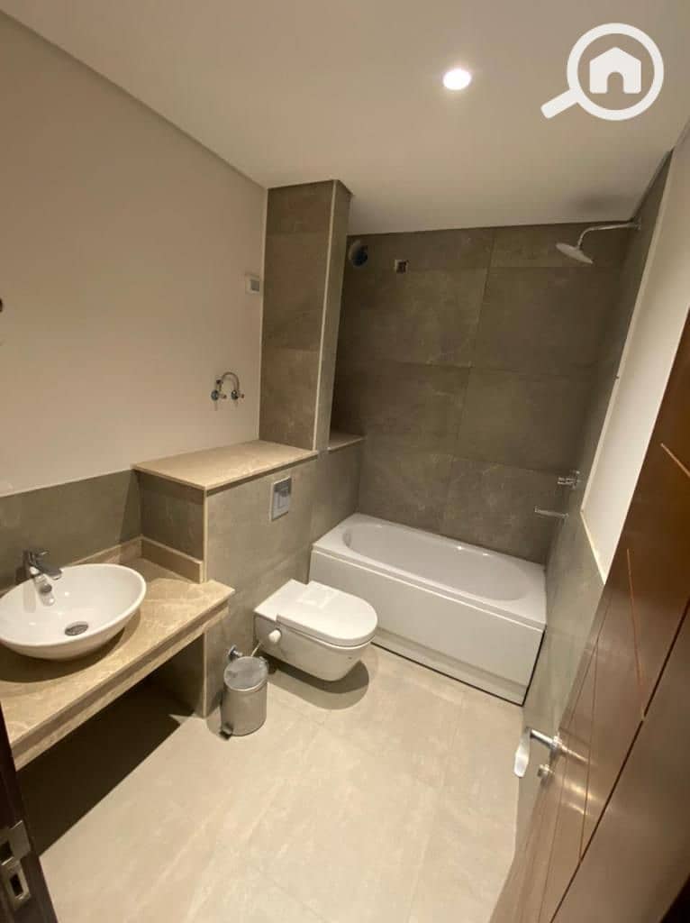 4 WhatsApp Image 2025-10-14 at 12.49. 43 PM (4). jpeg