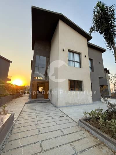 5 Bedroom Villa for Sale in New Cairo, Cairo - WhatsApp Image 2025-12-14 at 5.10. 40 PM. jpeg 5 Bedroom Villa for Sale in New Cairo, Cairo - WhatsApp Image 2025-12-14 at 5.10. 40 PM. jpeg