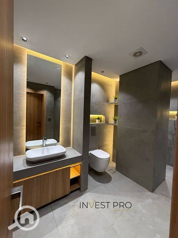 13 87www                  . jpg