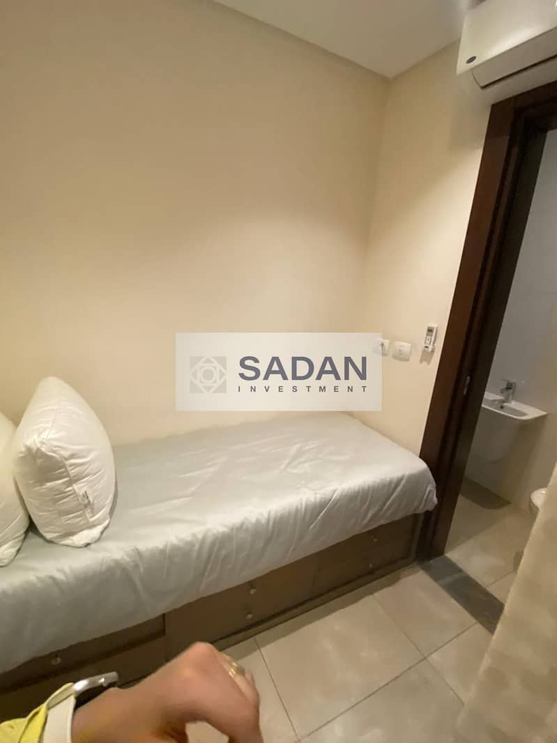 7 7eb21d4b-b444-4a8f-a760-b6d1cafba09f. jpeg