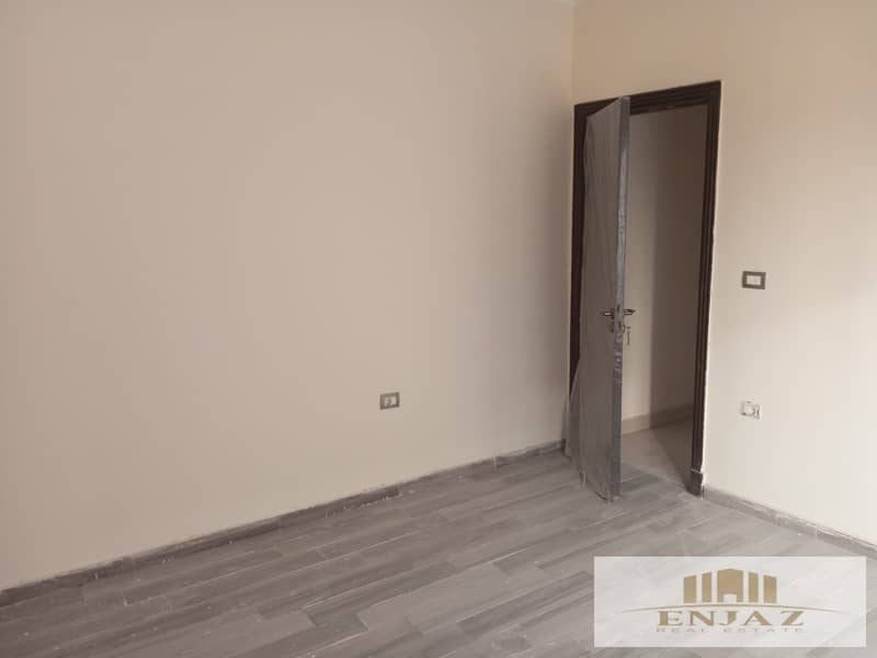 4 WhatsApp Image 2025-12-14 at 3.21. 50 PM (2). jpeg