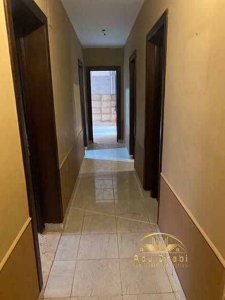 5 594967817_874746248261264_5931237917633944938_n. jpg