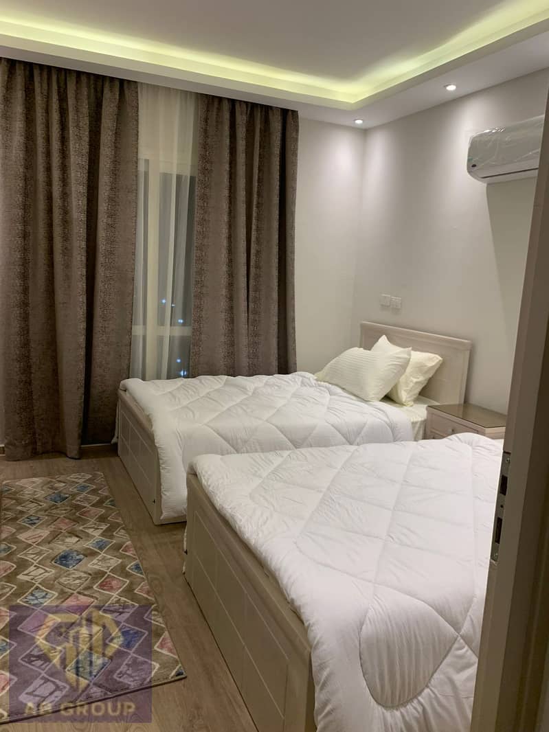 7 WhatsApp Image 2025-12-12 at 11.01. 50 (1). jpeg