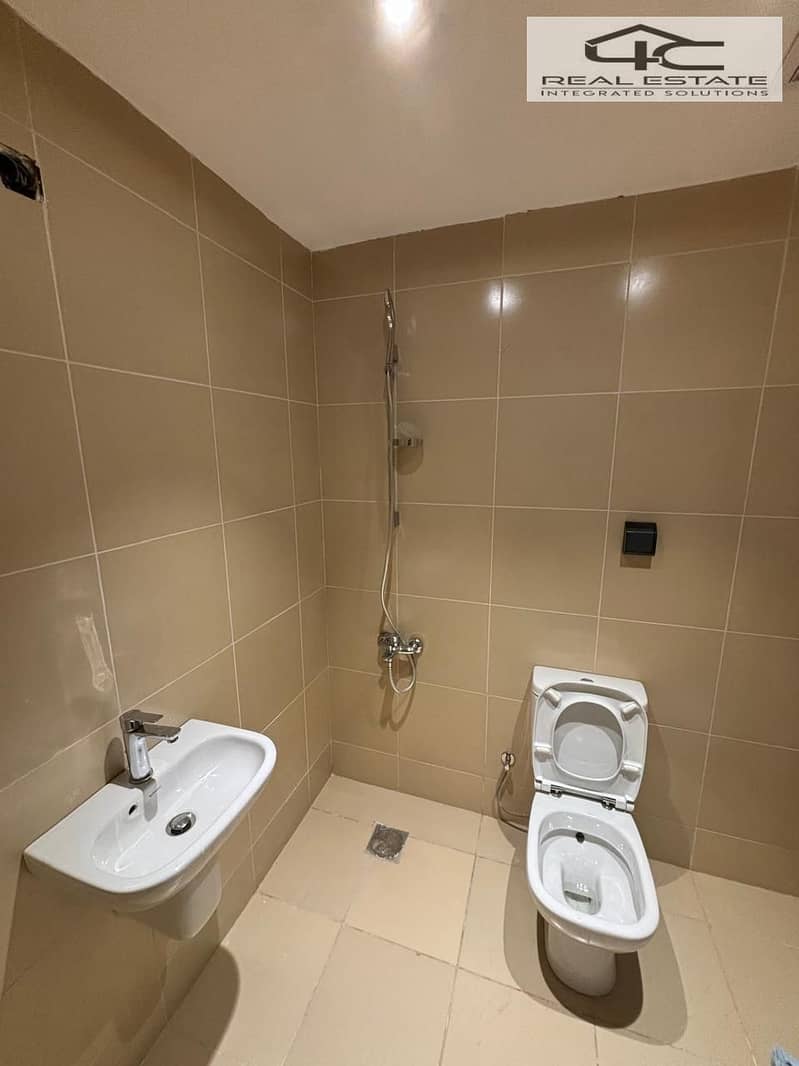 10 WhatsApp Image 2025-06-22 at 4.33. 41 PM (1). jpeg