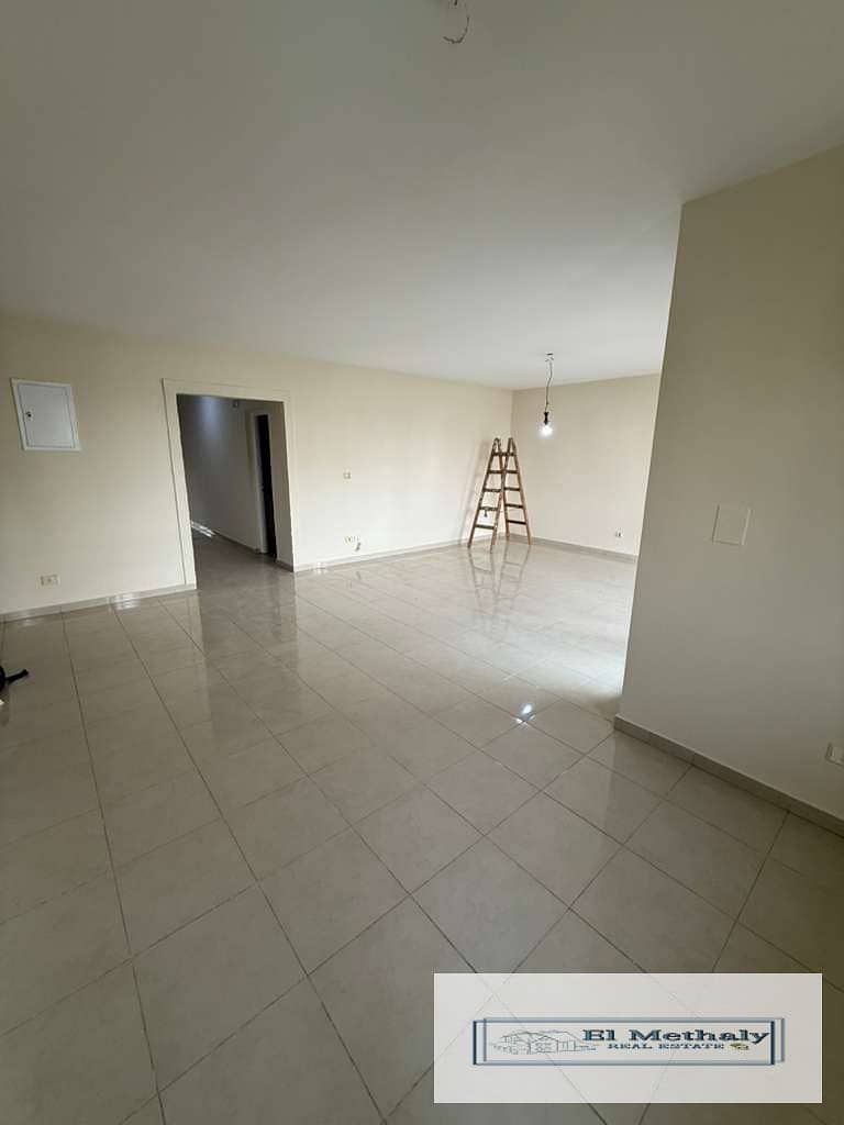 4 11a4b76b-9918-41b7-96e6-722dfa47341f. jpg