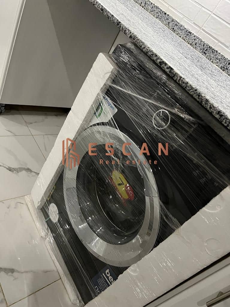 11 61d6a187-90e0-4572-9759-6057ebc804a1. jpeg