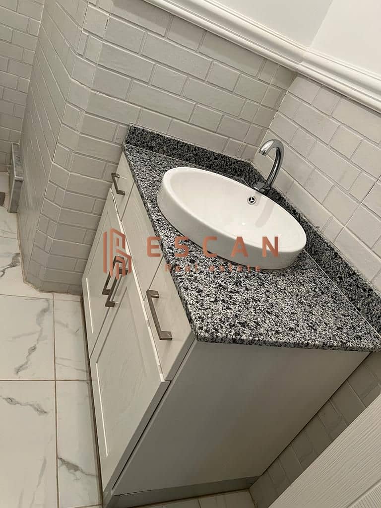 14 3f94ee69-7a91-4100-bdaa-1688ced38a39. jpeg