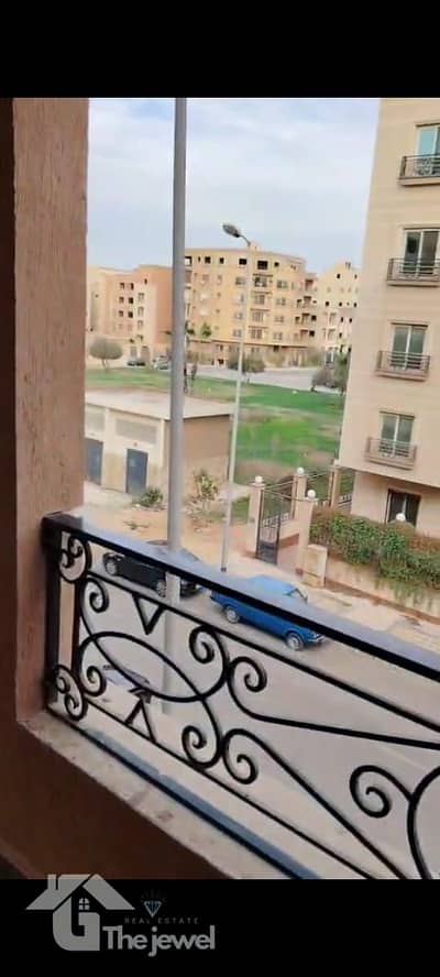 3 Bedroom Apartment for Rent in New Cairo, Cairo - f5bf81bc-63ca-4eb2-8091-a72f5891f366. jpg 3 Bedroom Apartment for Rent in New Cairo, Cairo - f5bf81bc-63ca-4eb2-8091-a72f5891f366. jpg