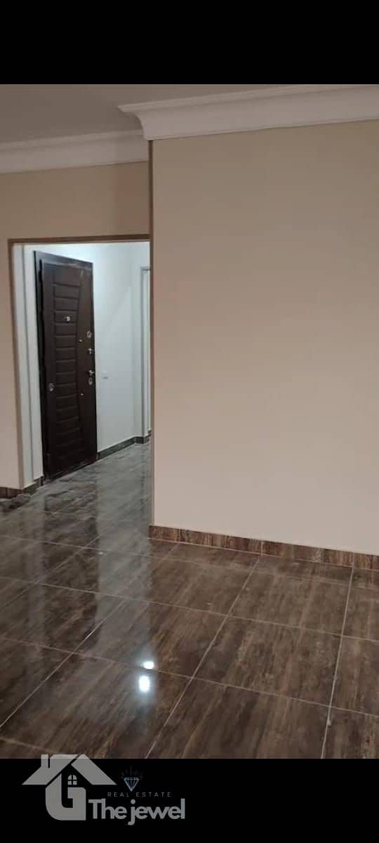 6 47225e64-18dd-4e51-9826-02603b1c1a36. jpg