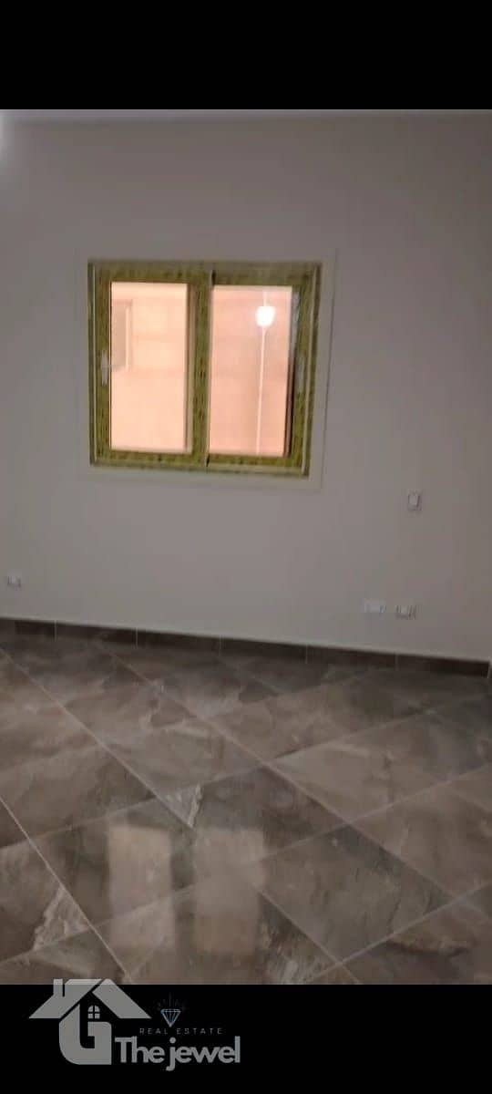 7 7d4b61cb-d2b1-45ba-8f9a-f950209efba4. jpg