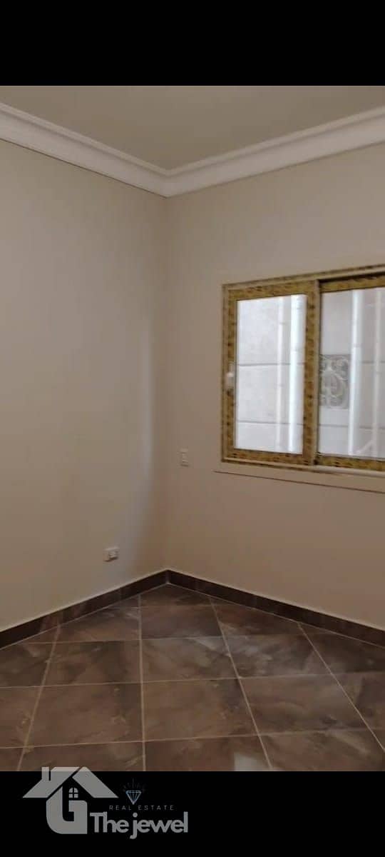 8 929249a2-9b8c-4986-aefc-53fc1a880b1f. jpg