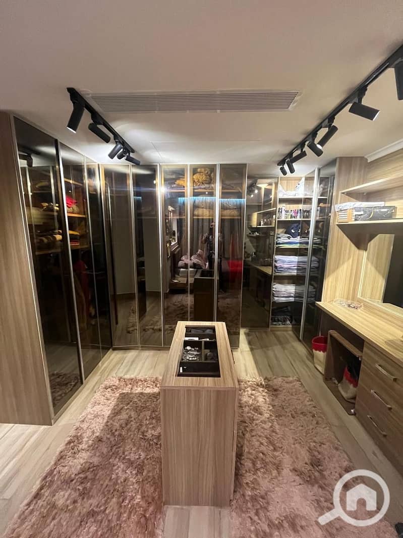 4 cf58539a-f84d-41f9-a256-d8e6f2eefa6e. jpeg