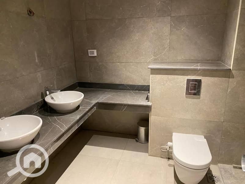 4 WhatsApp Image 2025-10-14 at 12.49. 43 PM (3). jpeg