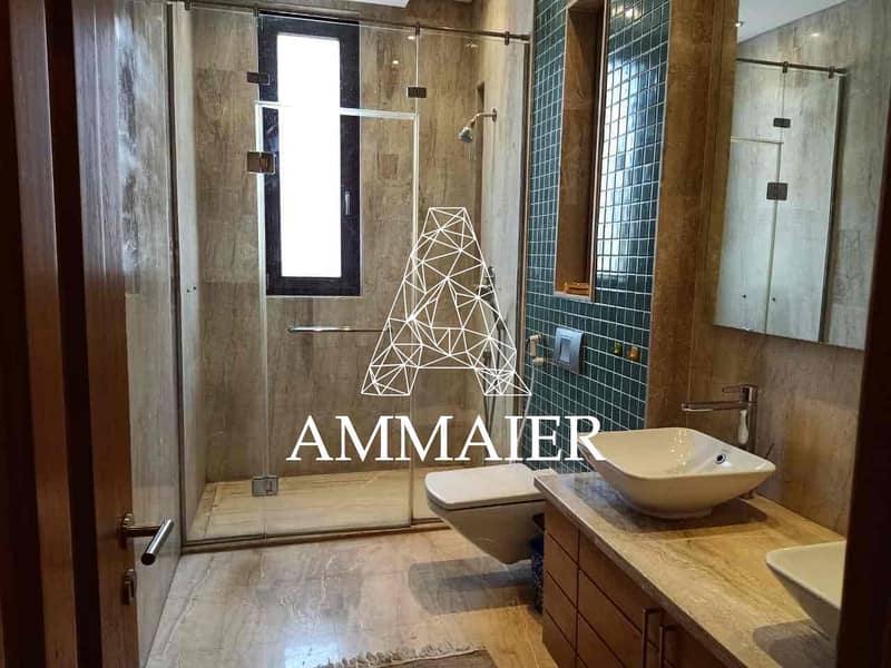 14 58b85964-4cd1-479e-b9f0-b76bd5657af8. jpg