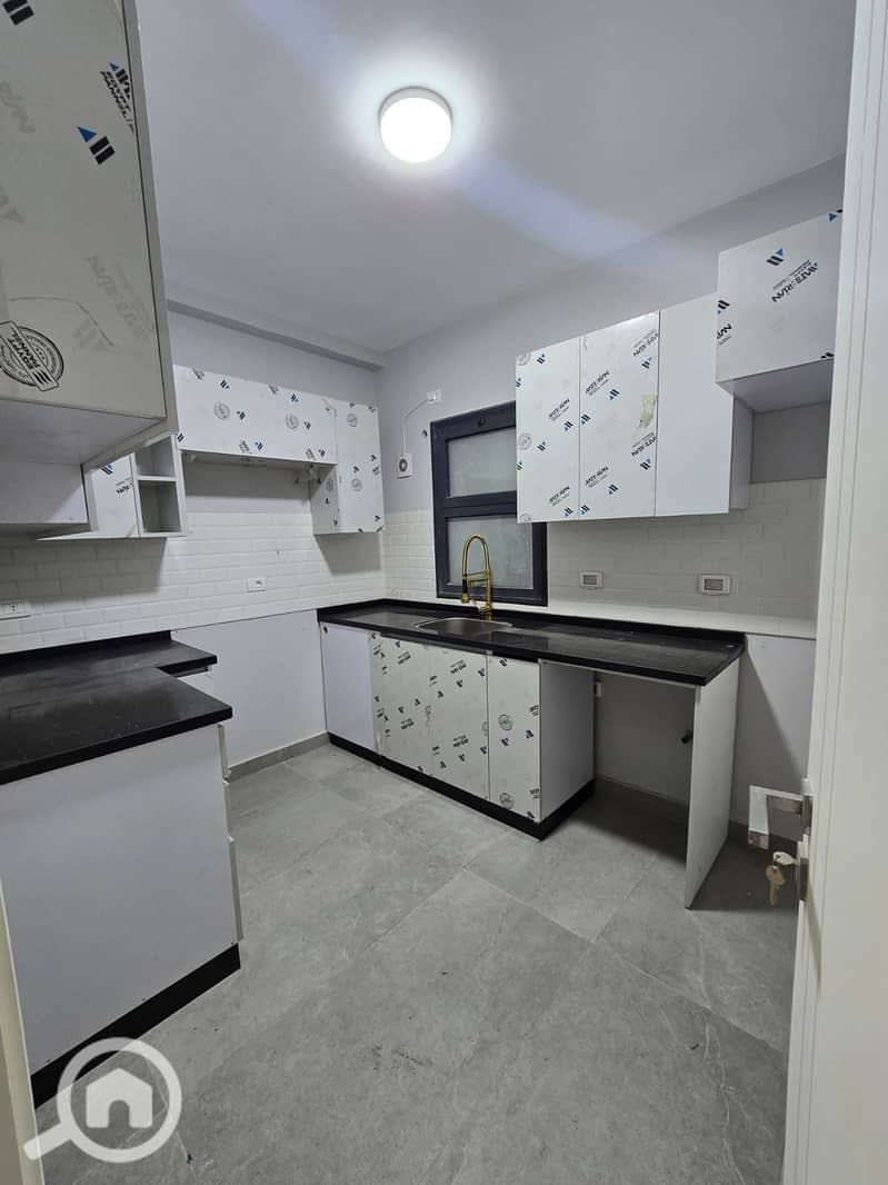 6 71a1a314-24c9-4512-a95b-48c547fe71bc. jpg