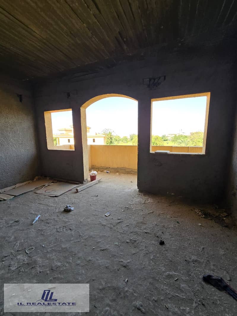 6 053cdd2d-273d-41b0-9ad2-fb044a13c575. jpg