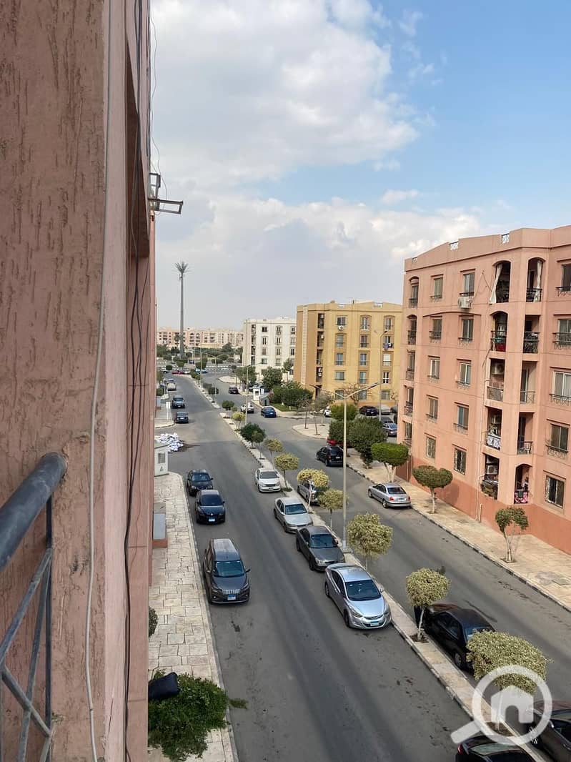 10 fa79f80e-3611-4c43-ac56-b05bf4bc641b. jpeg