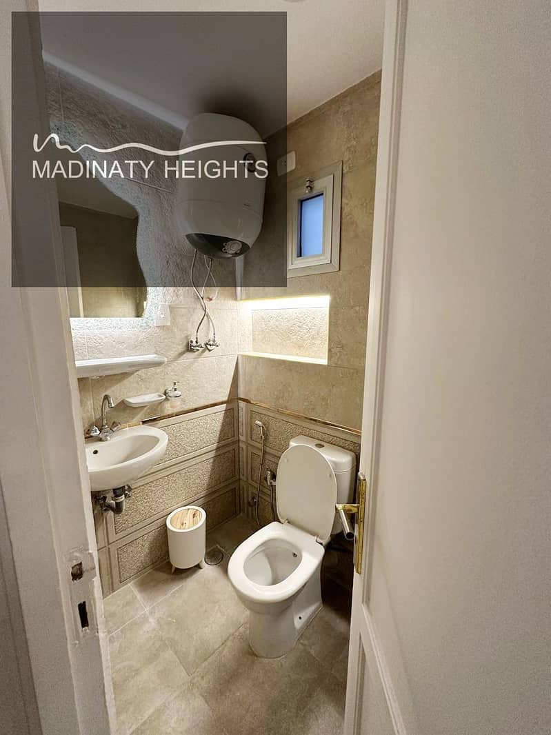 3 WhatsApp Image 2025-12-13 at 14.08. 18_7e1e61a4. jpg