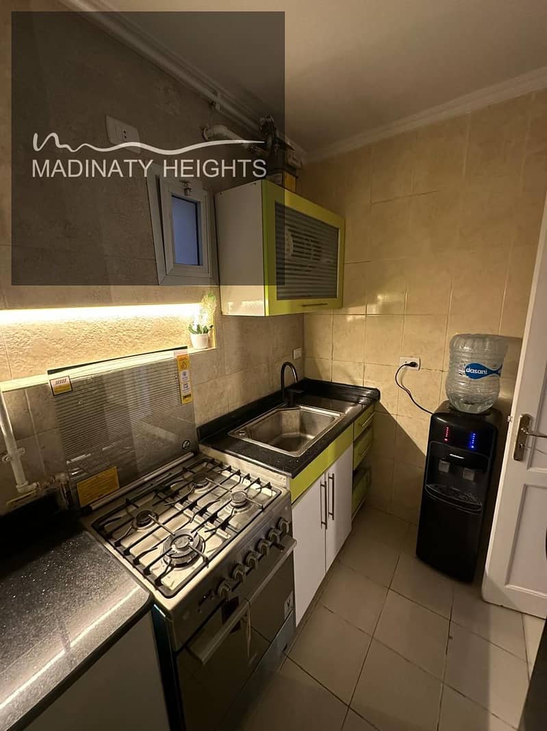 6 WhatsApp Image 2025-12-13 at 14.08. 19_efd6aa6c. jpg